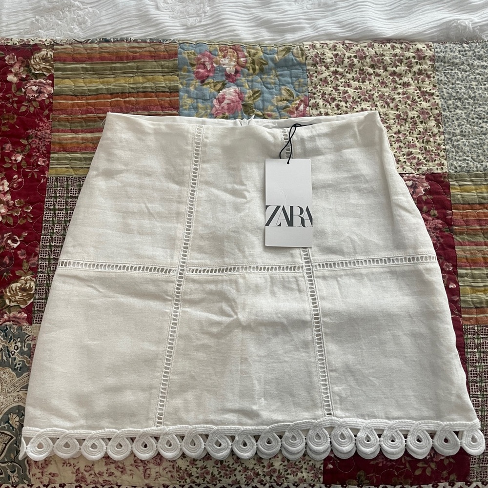 Zara White Lace Trim Skirt